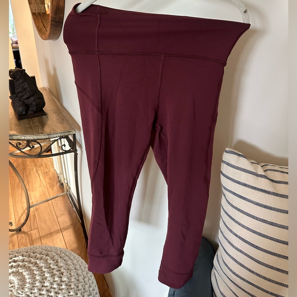 Maroon cropped Lululemon leggings! Size 6!